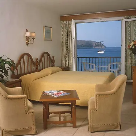 Отель Mar Azul (adults Only) Кала Ратьяда
